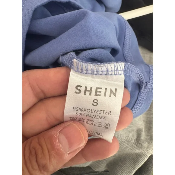 SHEIN women's Blue Ruched Crop Top Size S - Picture 4 of 4